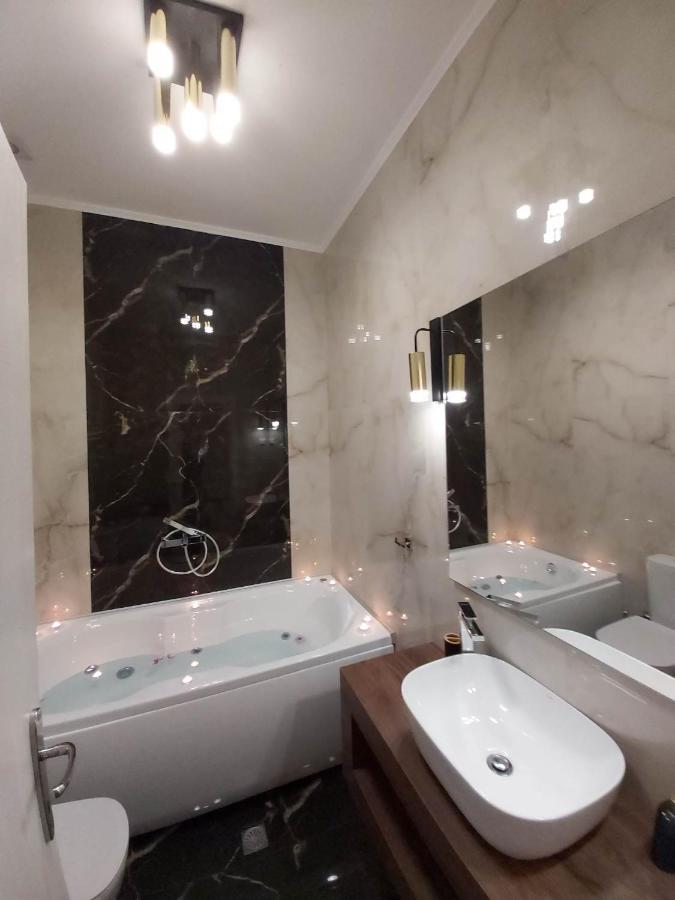 Sitia City Center Luxury Apartment מראה חיצוני תמונה