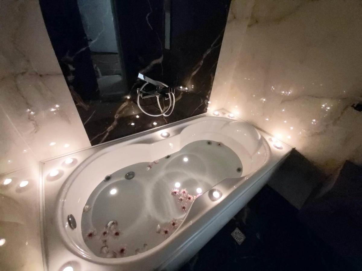 Sitia City Center Luxury Apartment מראה חיצוני תמונה