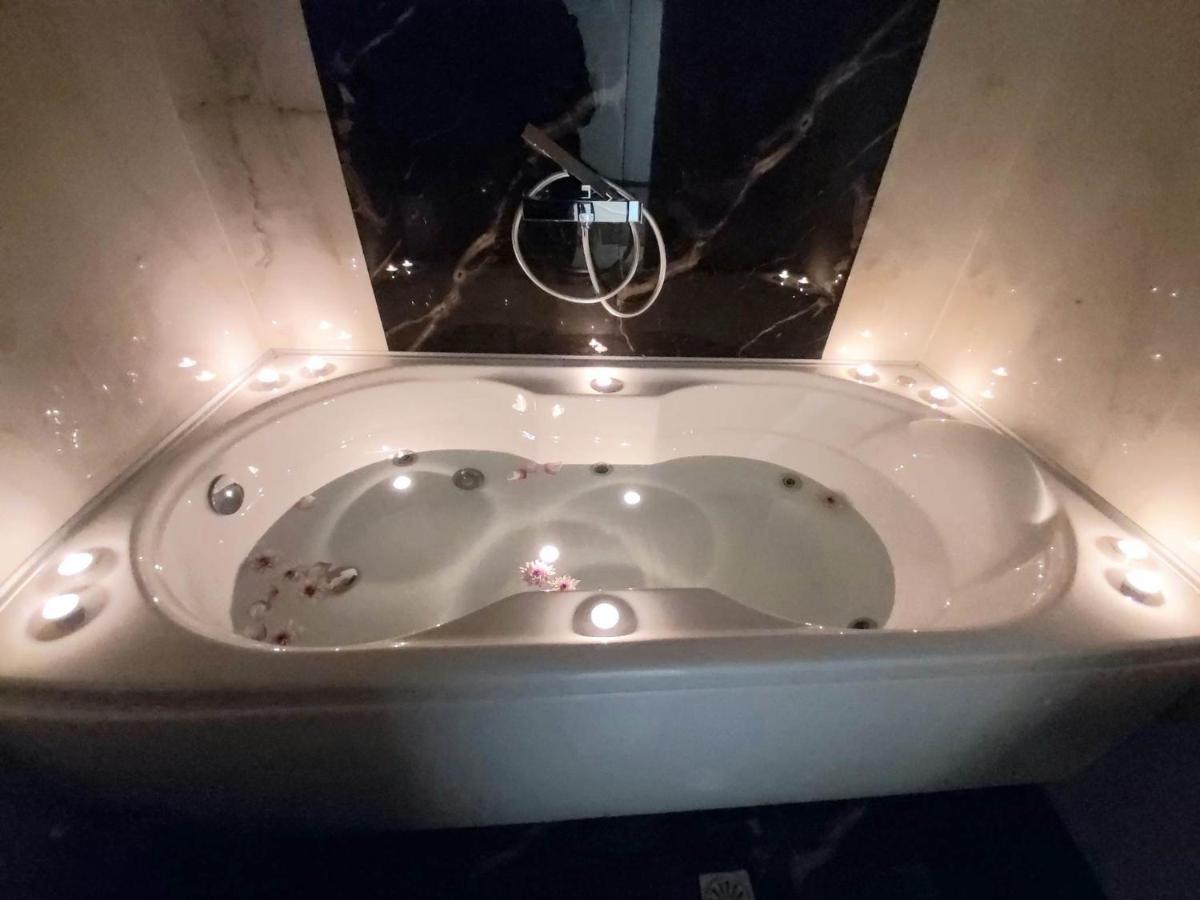Sitia City Center Luxury Apartment מראה חיצוני תמונה
